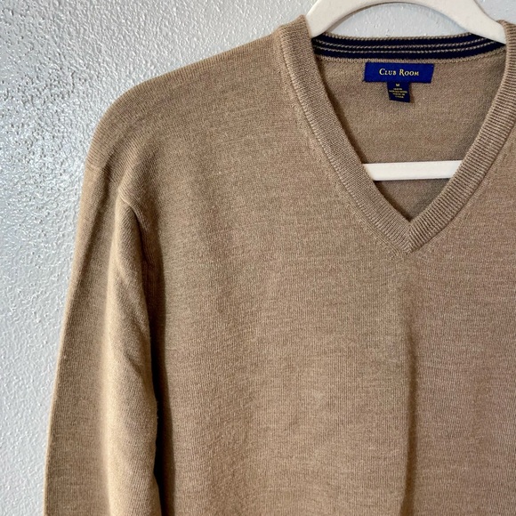Club Room Camel Merino Wool V-Neck Sweater Men’s Medium - Picture 2 of 15